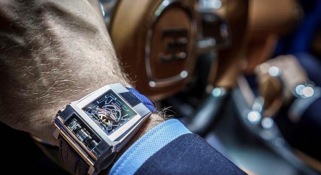 Parmigiani PF-Bugatti 390 Concept Watch - wrist shot - Perpetuelle