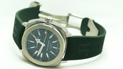 JEANRICHARD Terrascope Dark Green Dial