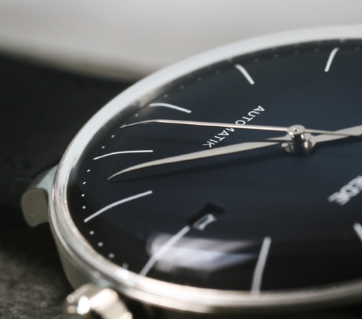 Archimede 1950's Automatic (black dial, detail)