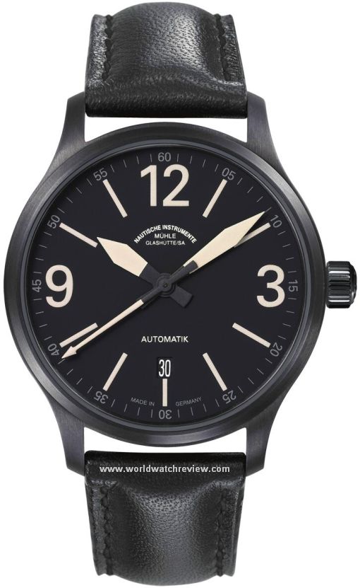 Muehle Glashuette Terranaut III Trail automatic watch in black PVD steel (front view, dial with front minute track)