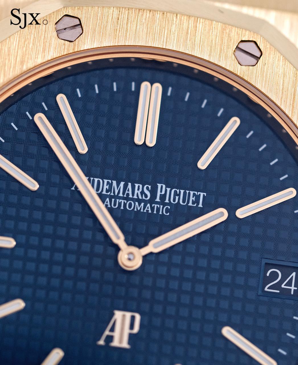 AP Royal Oak Extra Thin yellow gold blue dial